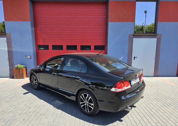 Honda Civic cena 23900 przebieg: 245920, rok produkcji 2009 z Puławy małe 254